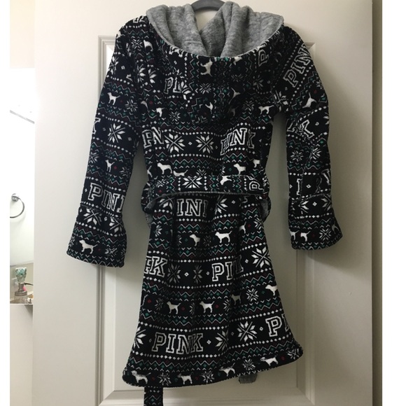 Victoria’s Secret Robe - Picture 2 of 3